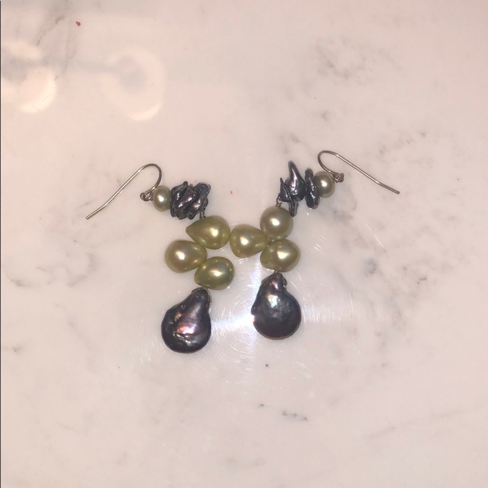 Freshwater pearl earrings